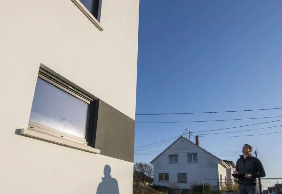 Maison en bois ou en brique : quel matériau choisir pour construire en Alsace du Nord ?