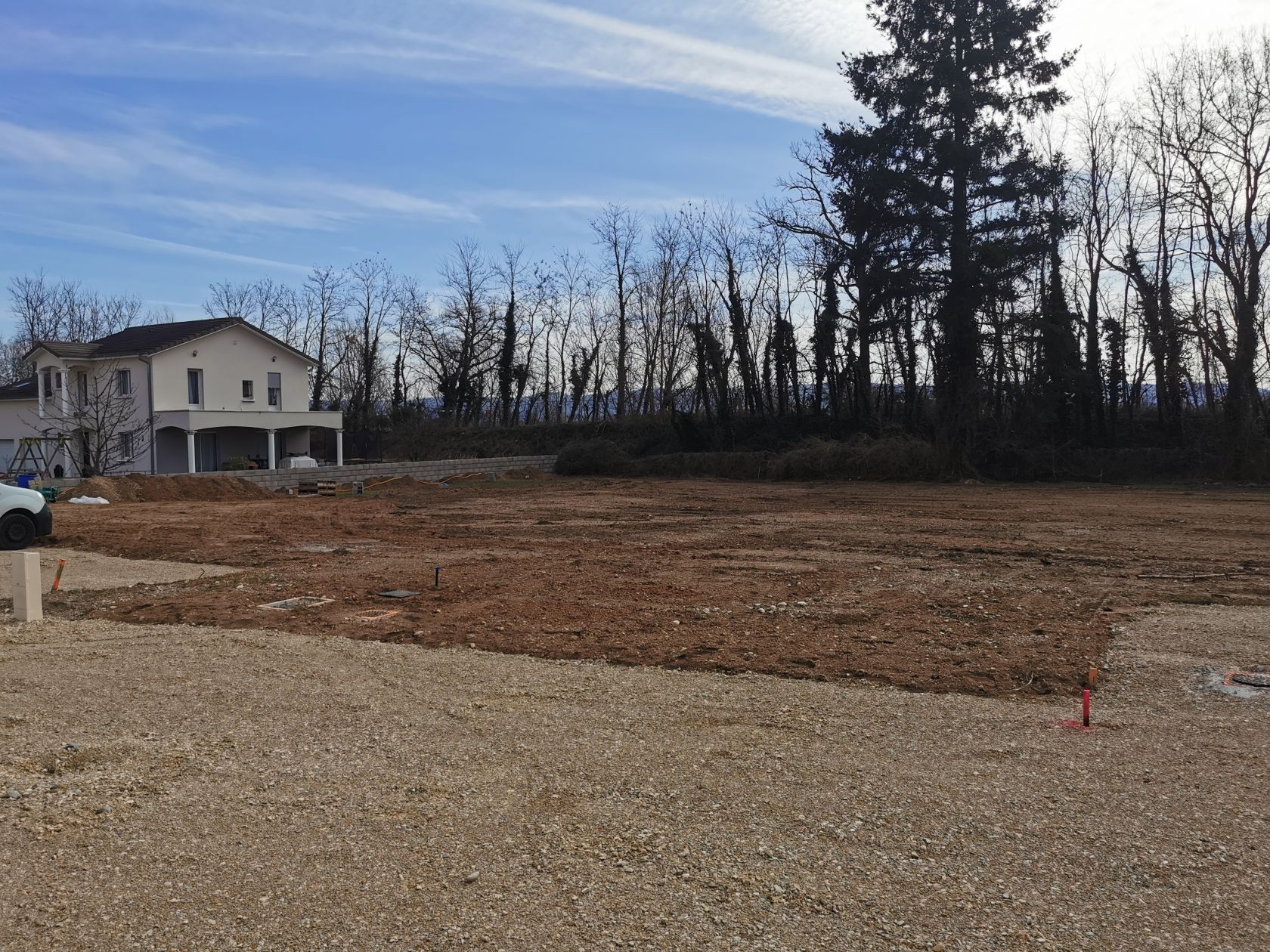 Terrain à bâtir de 670 m² à CHAVANOZ (38) 2