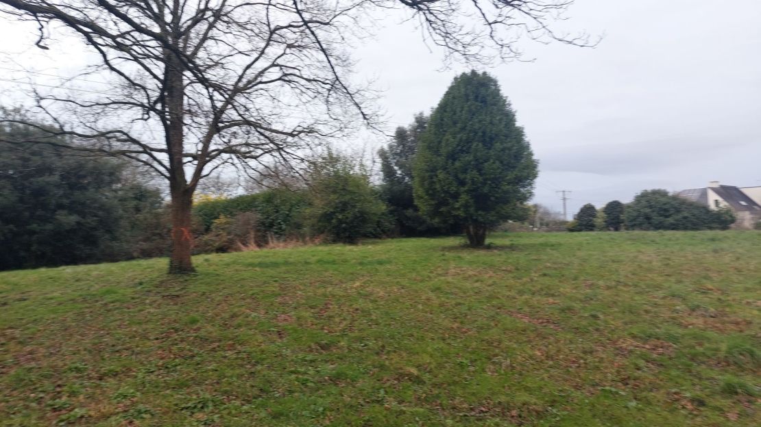 image Terrain à bâtir de 616 m² à LARMOR-BADEN (56)