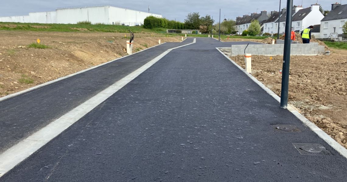 image Terrain à bâtir de 342 m² à QUIMPERLE (29)