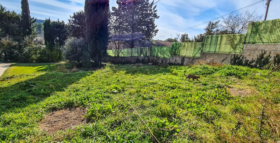 image Maison 120 m² avec terrain à AUBAGNE (13)