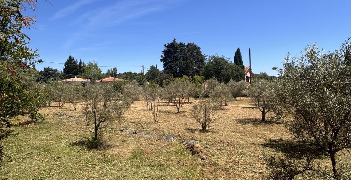 image Maison 107 m² avec terrain à AIX-EN-PROVENCE (13)