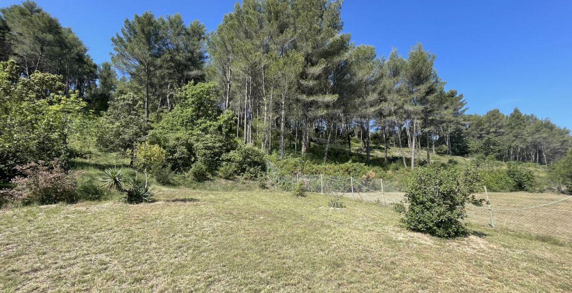 image Maison 95 m² avec terrain à GARDANNE (13)