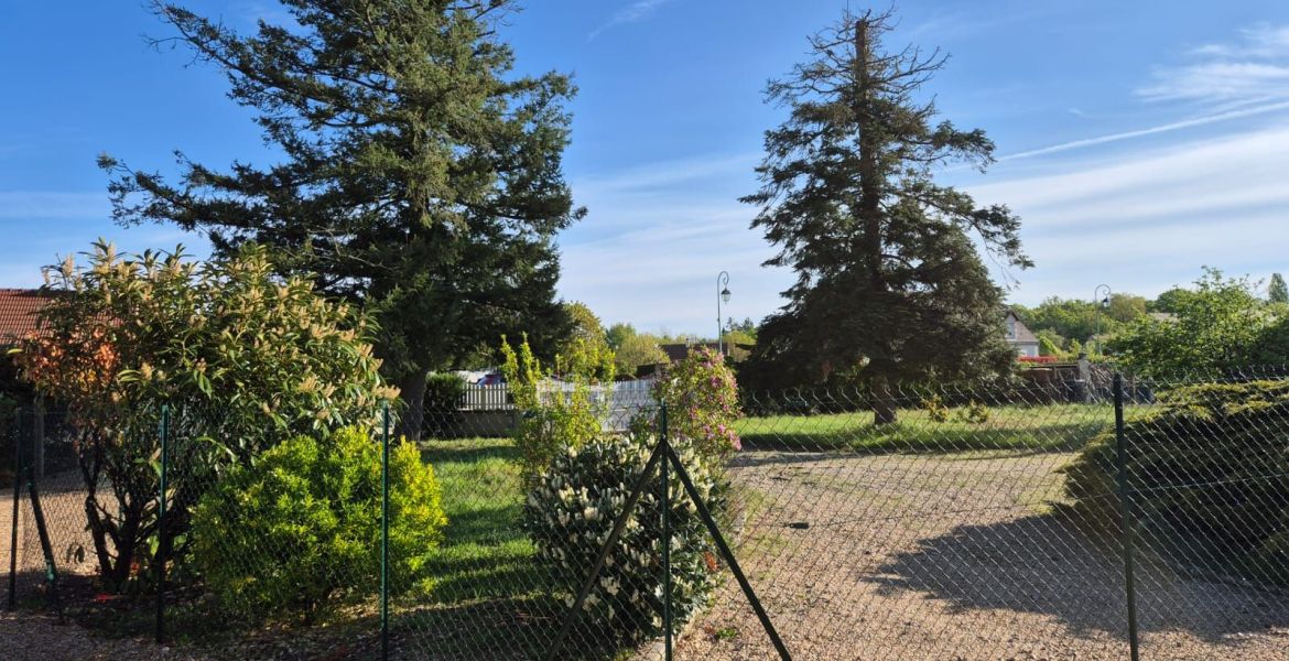 image Maison 152 m² avec terrain à ARDON (45)