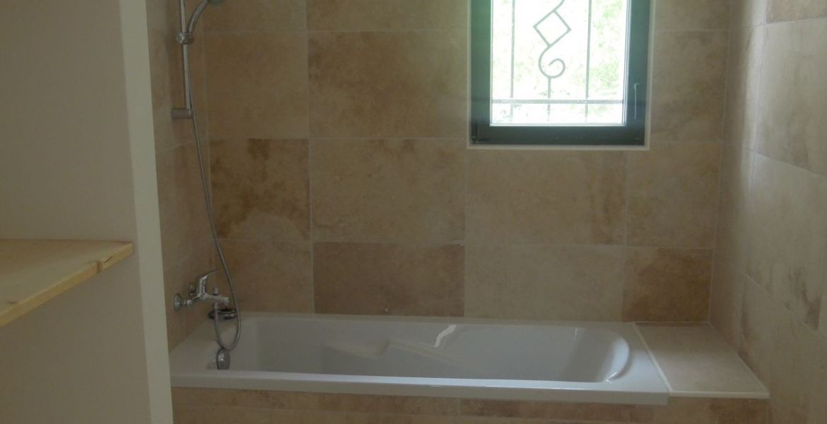 image Villa récente construite en 2020 climatisée 4 chambres 127m2 sur terrain 522m2 + garage isolé + terrasse