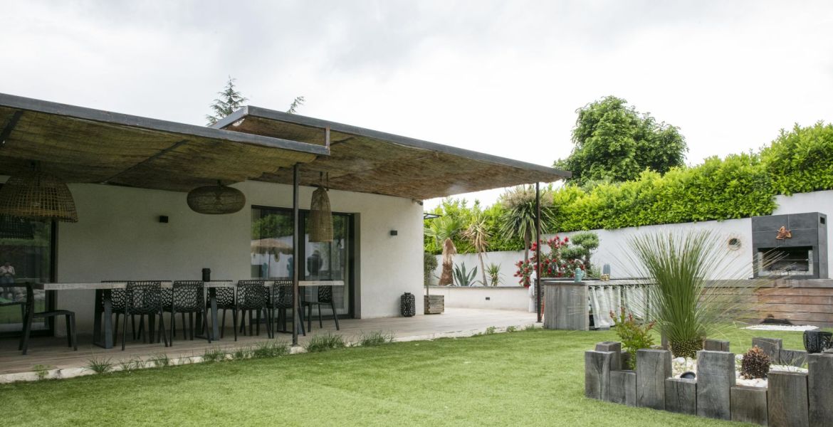 image Maison 115 m² avec terrain à AUBIGNAN (84)