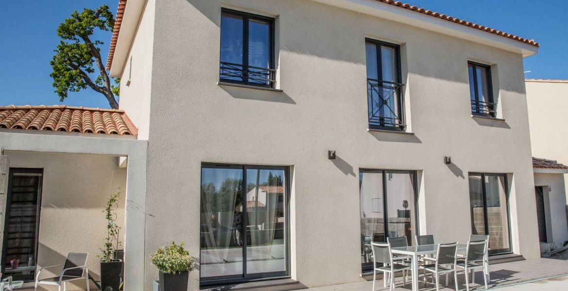 image Maison 130 m² avec terrain à CHATEAUNEUF-DE-GADAGNE (84)