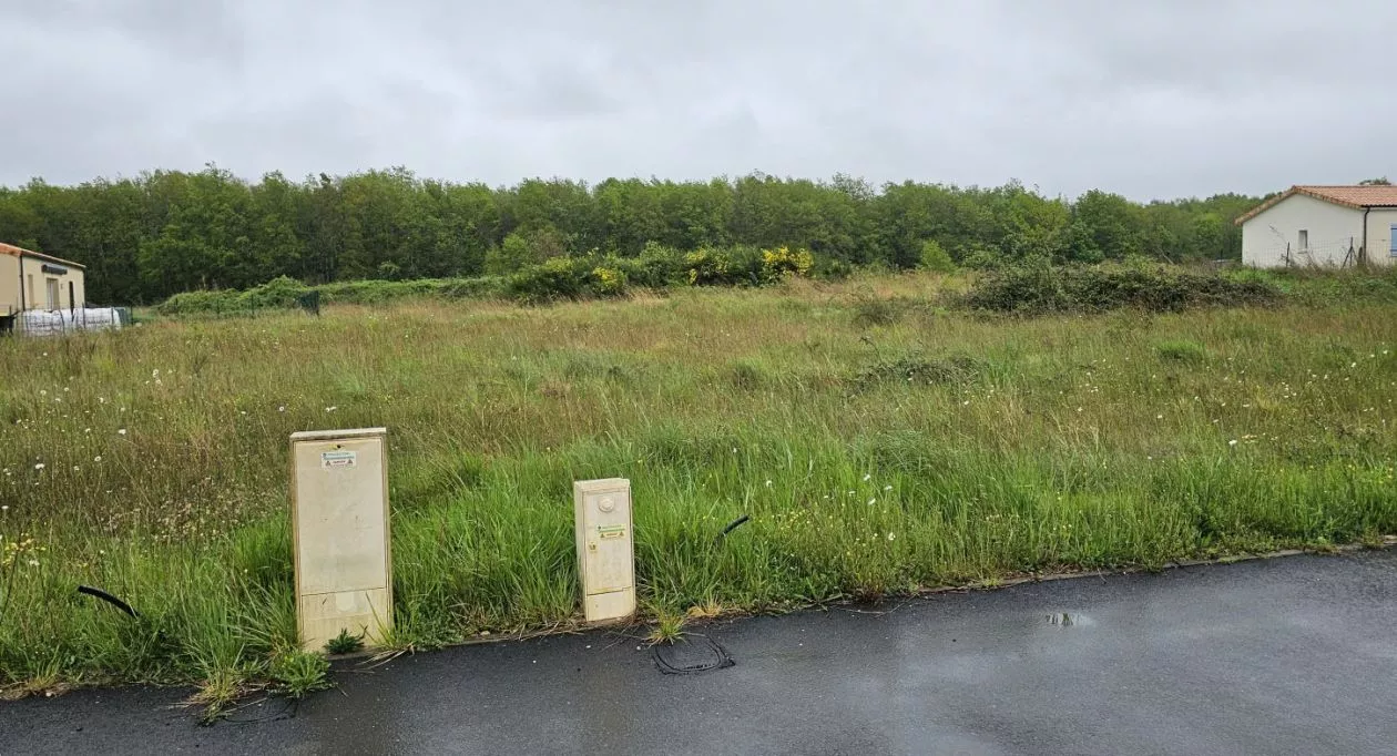 Image 5 Projet de construction d'une maison 85 m² avec terrain à CHAZELLES (16)