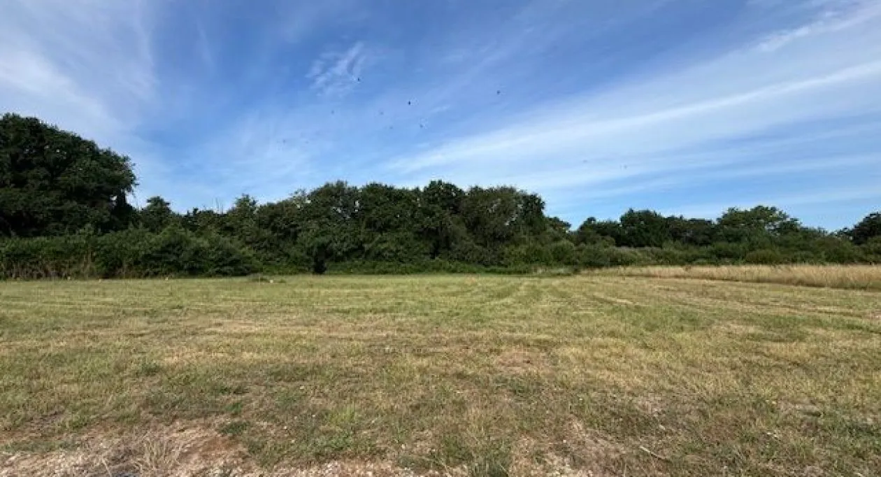 Image 1 Terrain à bâtir de 369 m² à SAINT-PALAIS-SUR-MER (17)