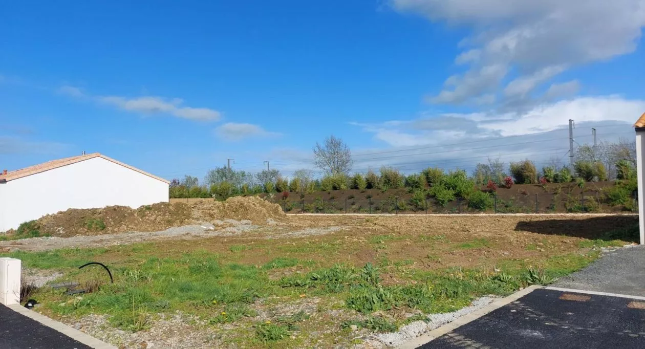 Image 7 Projet de construction d'une maison 100 m² avec terrain à L'HERBERGEMENT (85)