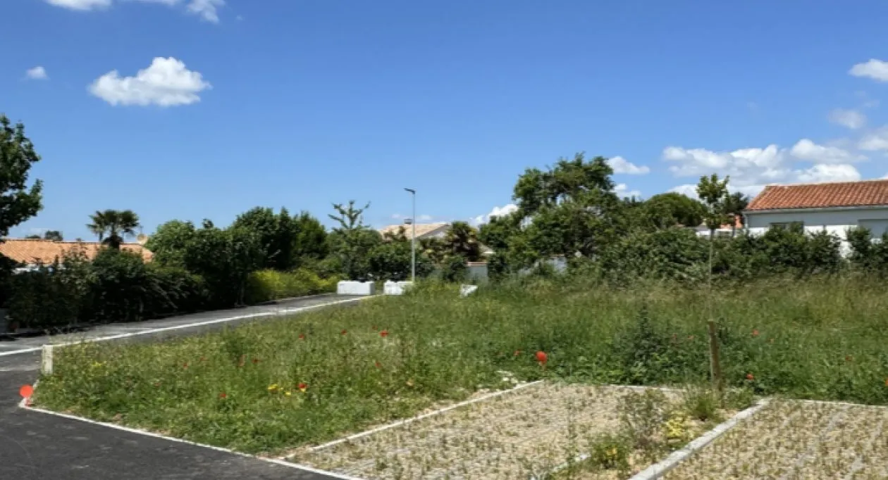 Image 2 Terrain à bâtir de 356 m² à ROYAN (17)