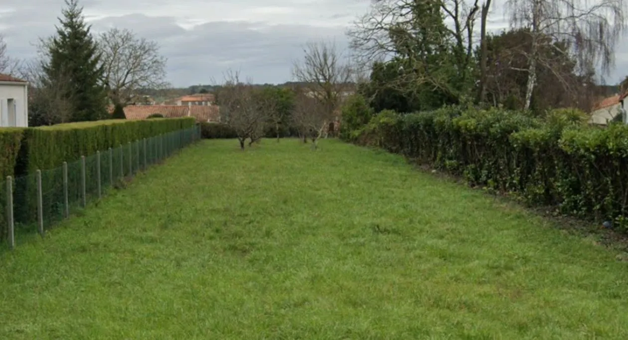 Image 1 Terrain à bâtir de 1018 m² à SAINT-AUGUSTIN (17)