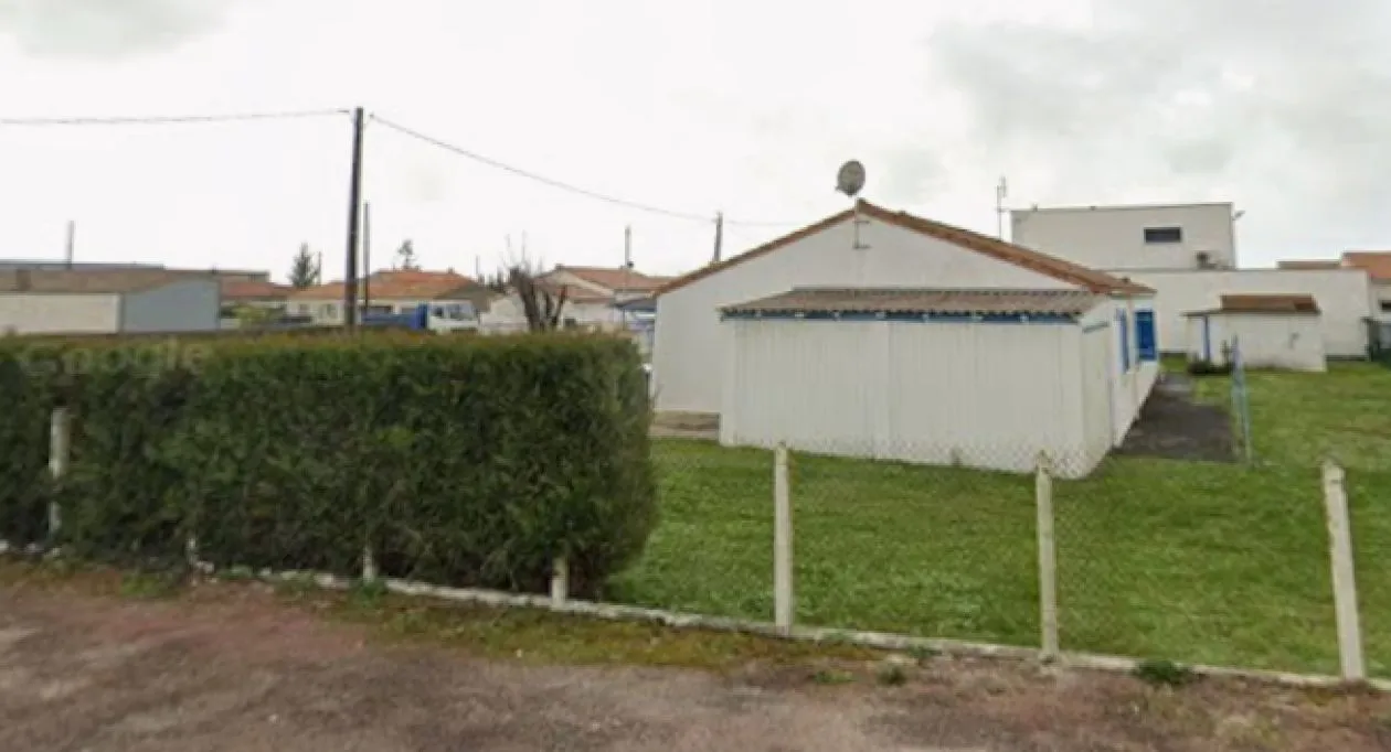 Image 2 Terrain à bâtir de 1200 m² à MEDIS (17)