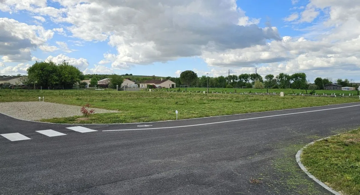 Image 5 Projet de construction d'une maison 82 m² avec terrain à MARSAC (16)