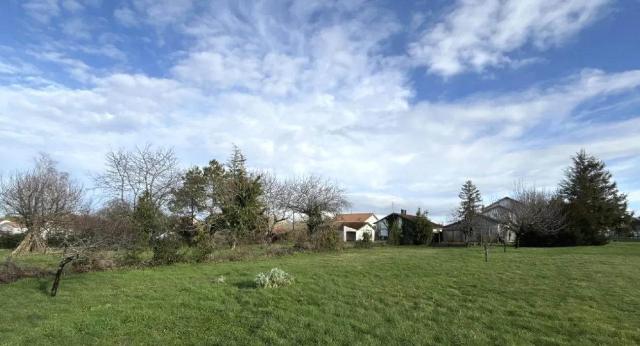 Image 8 Projet de construction d'une maison 80 m² avec terrain à CHAILLEVETTE (17)