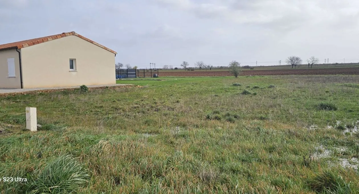 Image 4 Projet de construction d'une maison 82 m² avec terrain à ROULLET-SAINT-ESTEPHE (16)