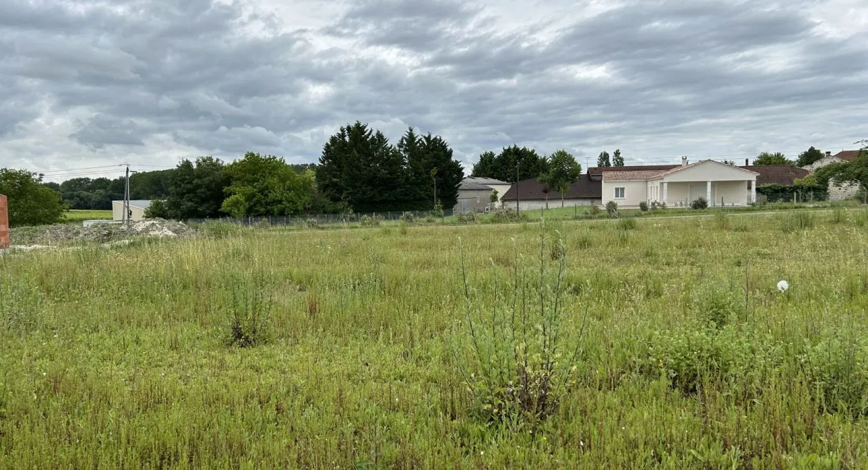 Image 9 Projet de construction d'une maison 80 m² avec terrain à SAINTE-LHEURINE (17)