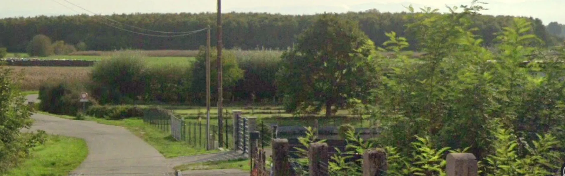 Terrain à bâtir de 1077 m² à OBERHOFFEN-SUR-MODER (67)