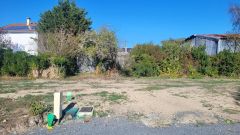 image Terrain à bâtir de 400 m² à LANVAUDAN (56)