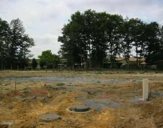 Photo du terrain à bâtir de 603 m² <br><span>SAINT-BENOIT (86)