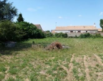 Photo du terrain à bâtir de 764 m² <br><span>VOUNEUIL-SUR-VIENNE (86)