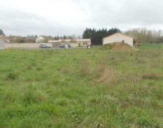 Photo du terrain à bâtir de 1169 m² <br><span>DISSAY (86)
