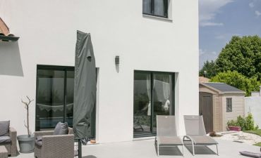 image Maison 95 m² avec terrain à GORDES (84)