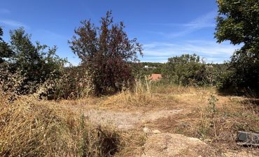 image Terrain à bâtir de 1000 m² à GARDANNE (13)