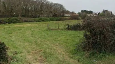 Terrain 591 m² à ETAULES