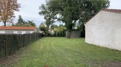 Terrain 580 m² à SAINT-PALAIS-SUR-MER