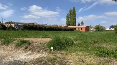 Terrain 551 m² à THENAC