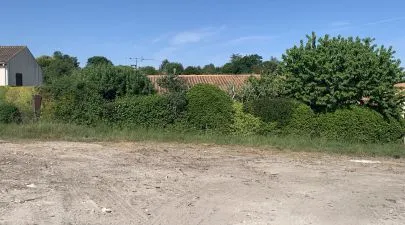 Terrain 461 m² à SAINTES