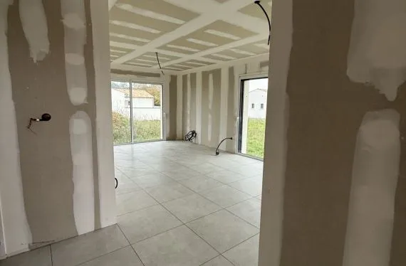 Photo maison 90 m²<br>sur terrain 622 m²