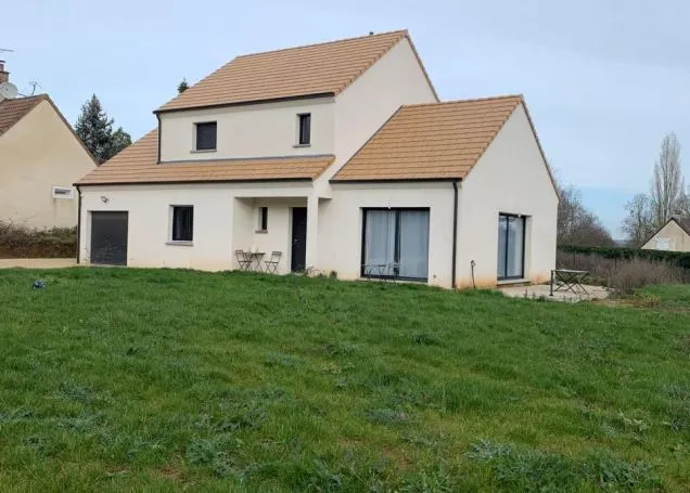 Construction à Maurepas