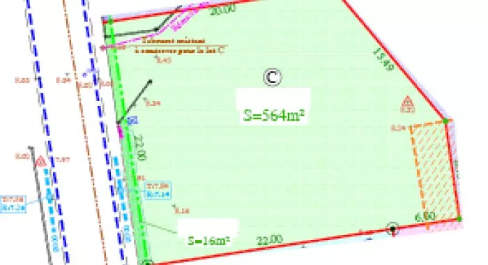 Image d'un terrain à vendre de 564 m² à CHALLANS (85)