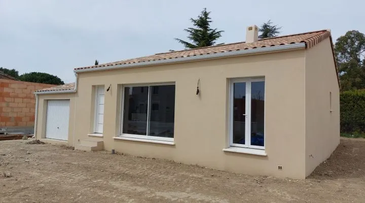 Projet de construction d'une maison 82 m² avec terrain à VACQUEYRAS (84)