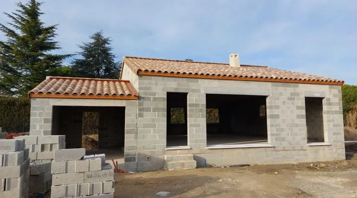 Projet de construction d'une maison 51 m² 2 ch avec terrain à LAUDUN-L'ARDOISE (30)