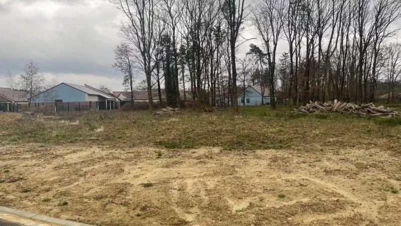 image te Terrain à bâtir de 329 m² à LA FERTE-SAINT-AUBIN (45)