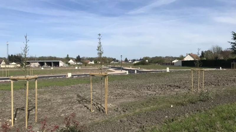 image te Terrain à bâtir de 432 m² à HUISSEAU-SUR-MAUVES (45)