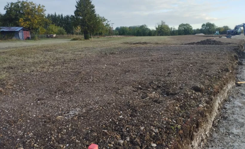 Image Terrain à bâtir de 483 m² à LA CHAPELLE-DES-POTS (17)