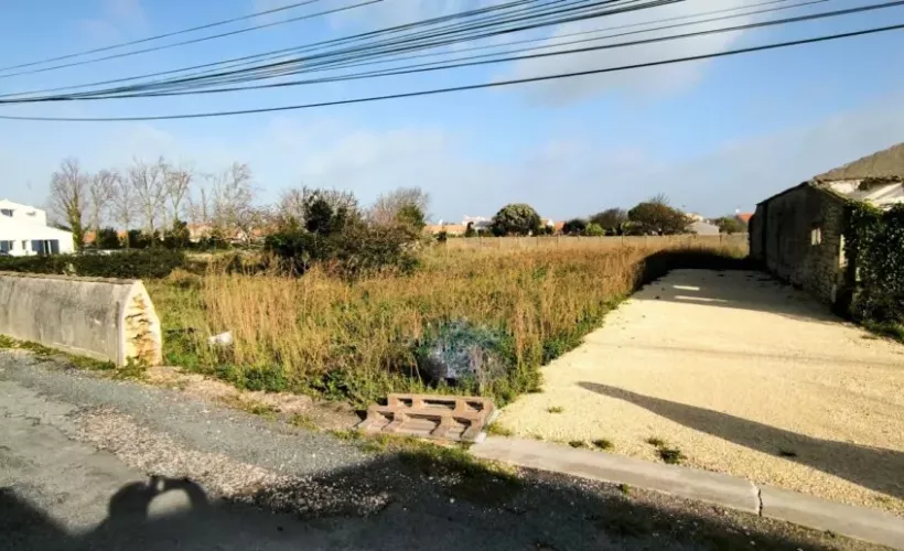 Image Terrain à bâtir de 453 m² à SAINT-PIERRE-D'OLERON (17)