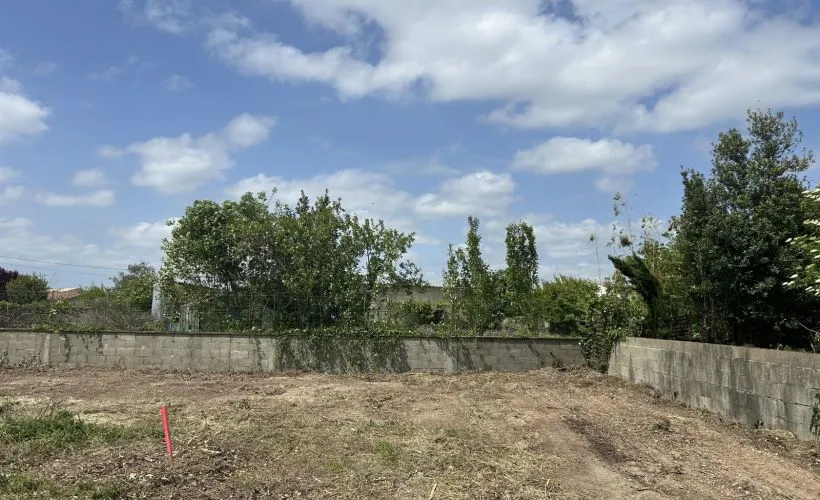 Image Terrain à bâtir de 353 m² à DOMPIERRE-SUR-MER (17)