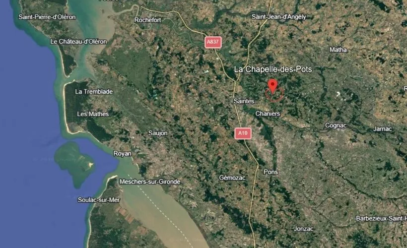 Image Terrain à bâtir de 511 m² à LA CHAPELLE-DES-POTS (17)