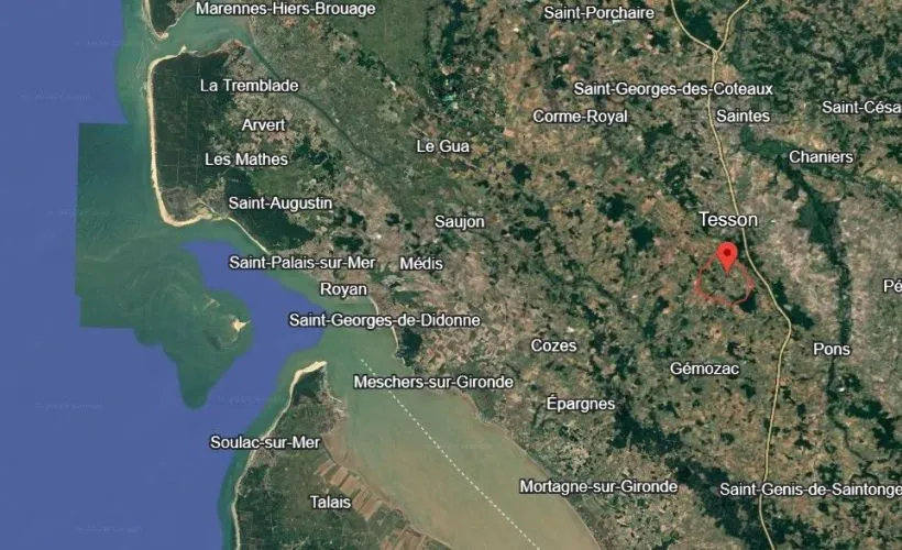 Image Terrain à bâtir de 1100 m² à TESSON (17)