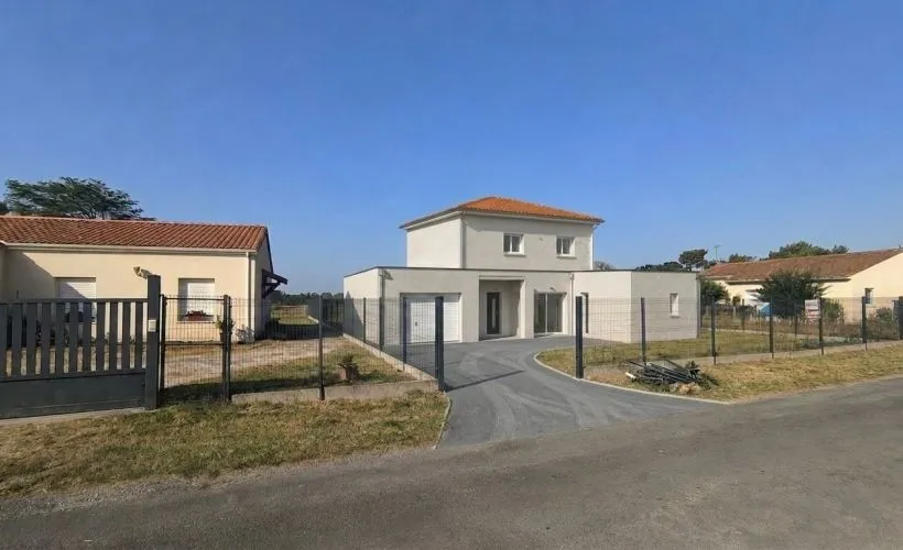 Image Projet de construction d'une maison 129.36 m² avec terrain à ARVERT (17)