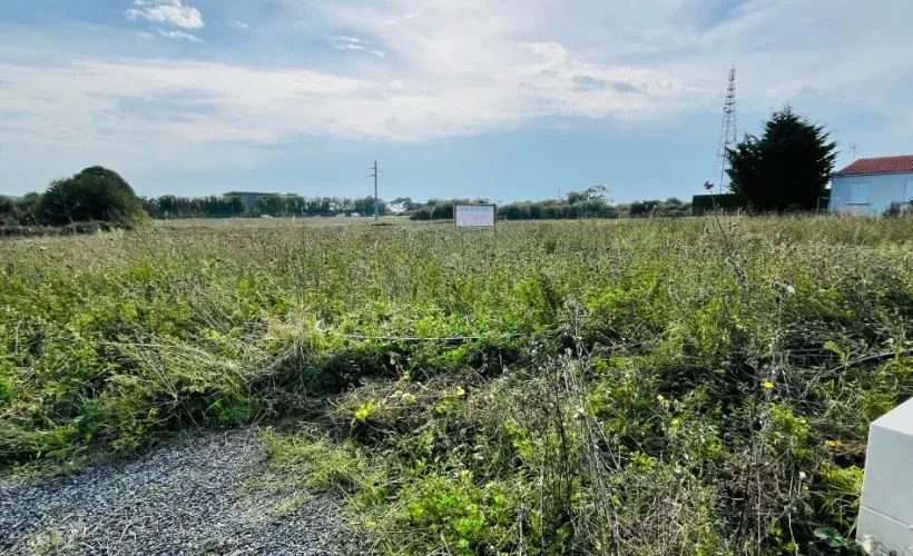 Image Terrain à bâtir de 486 m² à ROYAN (17)