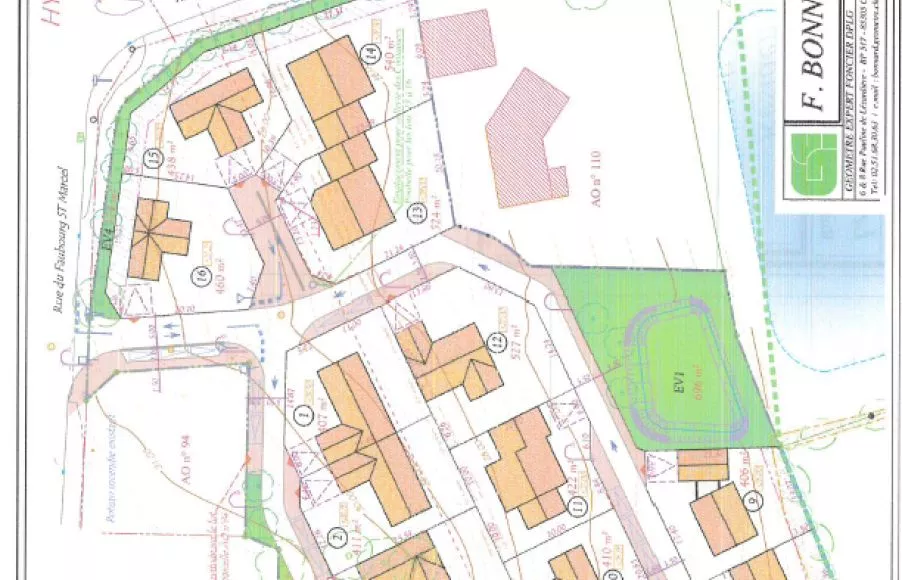 Image Terrain à bâtir de 533 m² à LA GARNACHE (85)