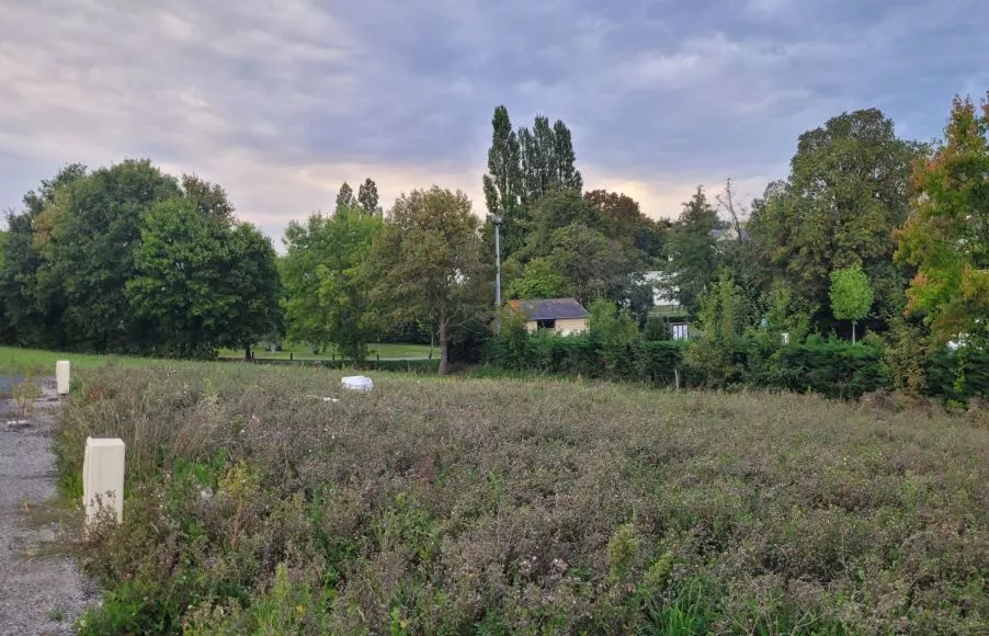 Image Terrain à bâtir de 312 m² à TEILLE (44)