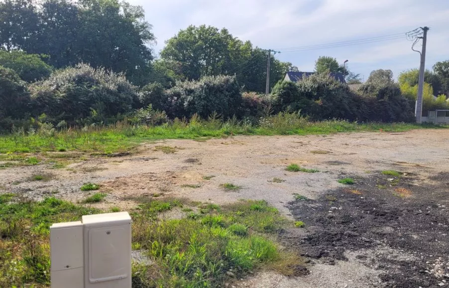 Image Terrain à bâtir de 362 m² à SUCE-SUR-ERDRE (44)