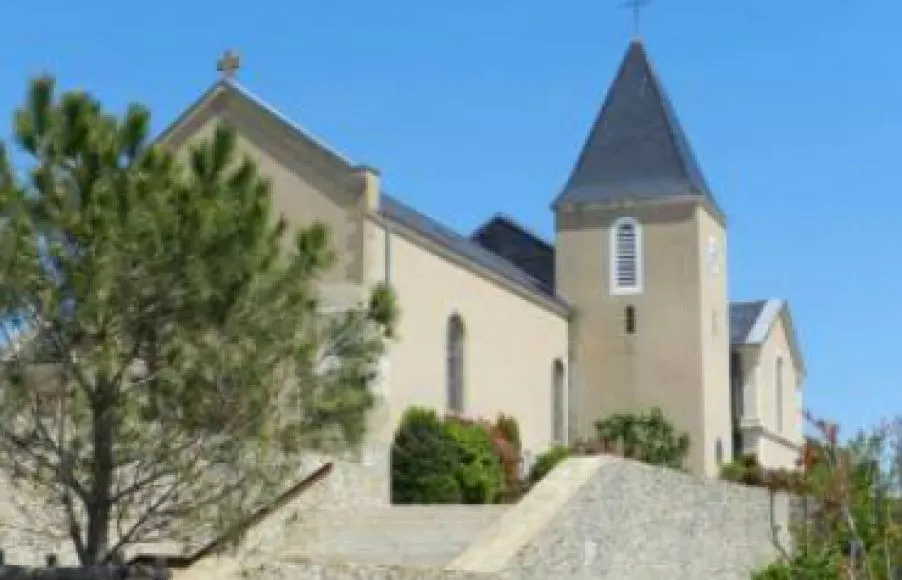 Image Terrain à bâtir de 690 m² à SAINTE-FOY (85)